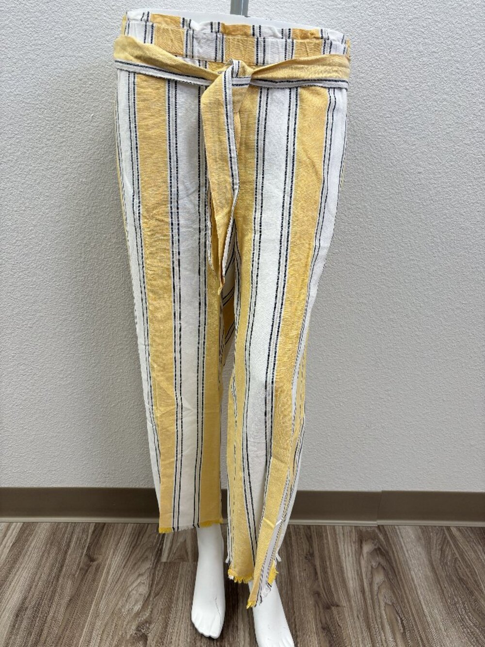LOFT Beach XS Yellow Stripe Linen Blend Crop Pants Tie Waist Frayed Hem